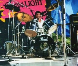 Bruce at outdoor gig (ca 1995)